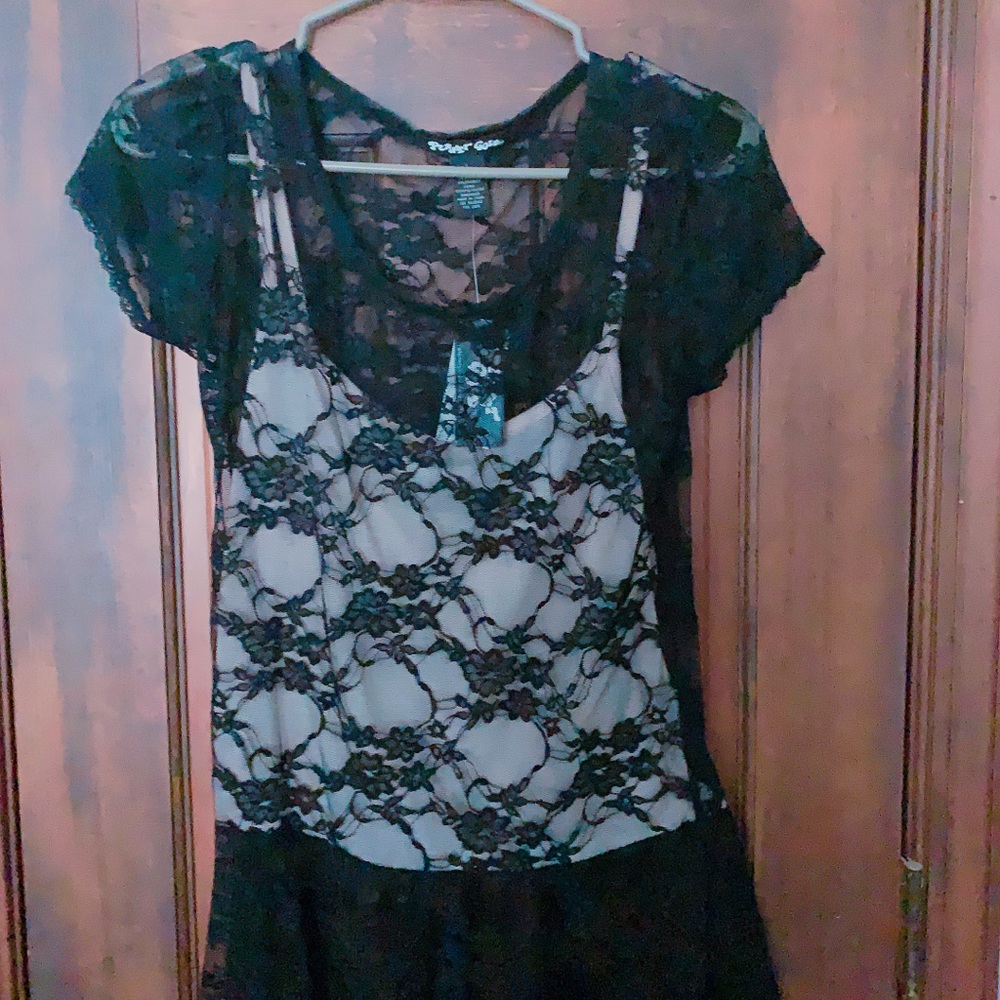 Black lace top NWT